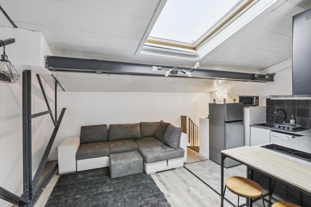 Chic Apart Near Paris Apartment อาร์ฌ็องเตย ภายนอก รูปภาพ