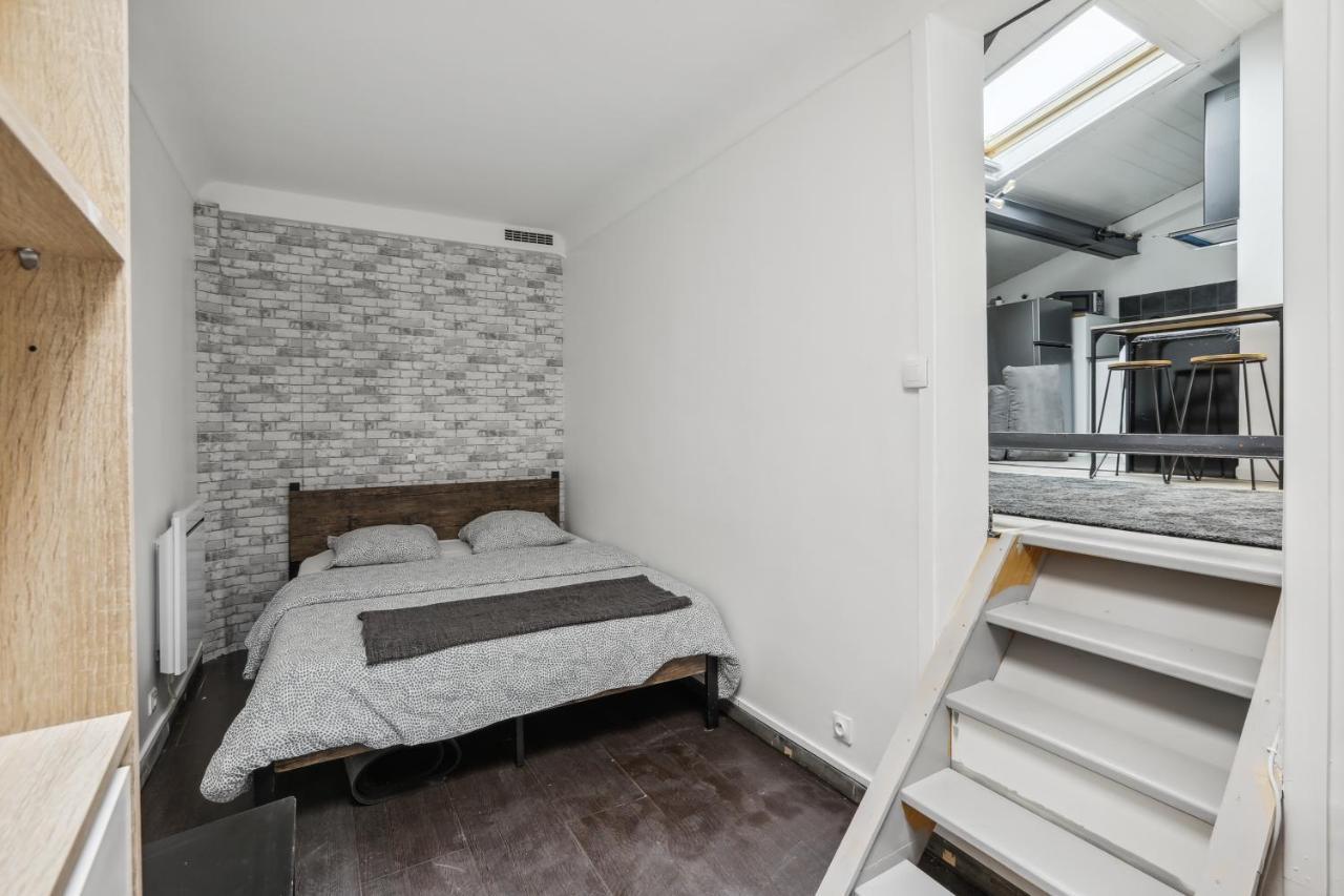 Chic Apart Near Paris Apartment อาร์ฌ็องเตย ภายนอก รูปภาพ